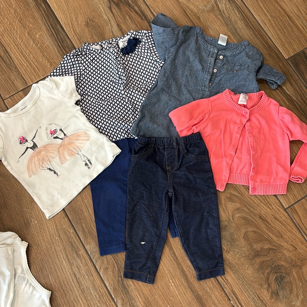 Bundle of carters 12 mos baby girl clothes